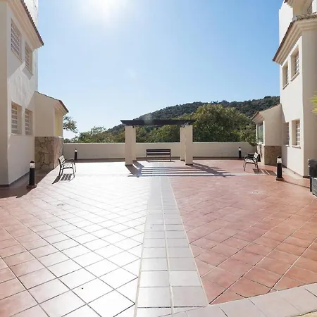 Sunny Golf Apartamento *